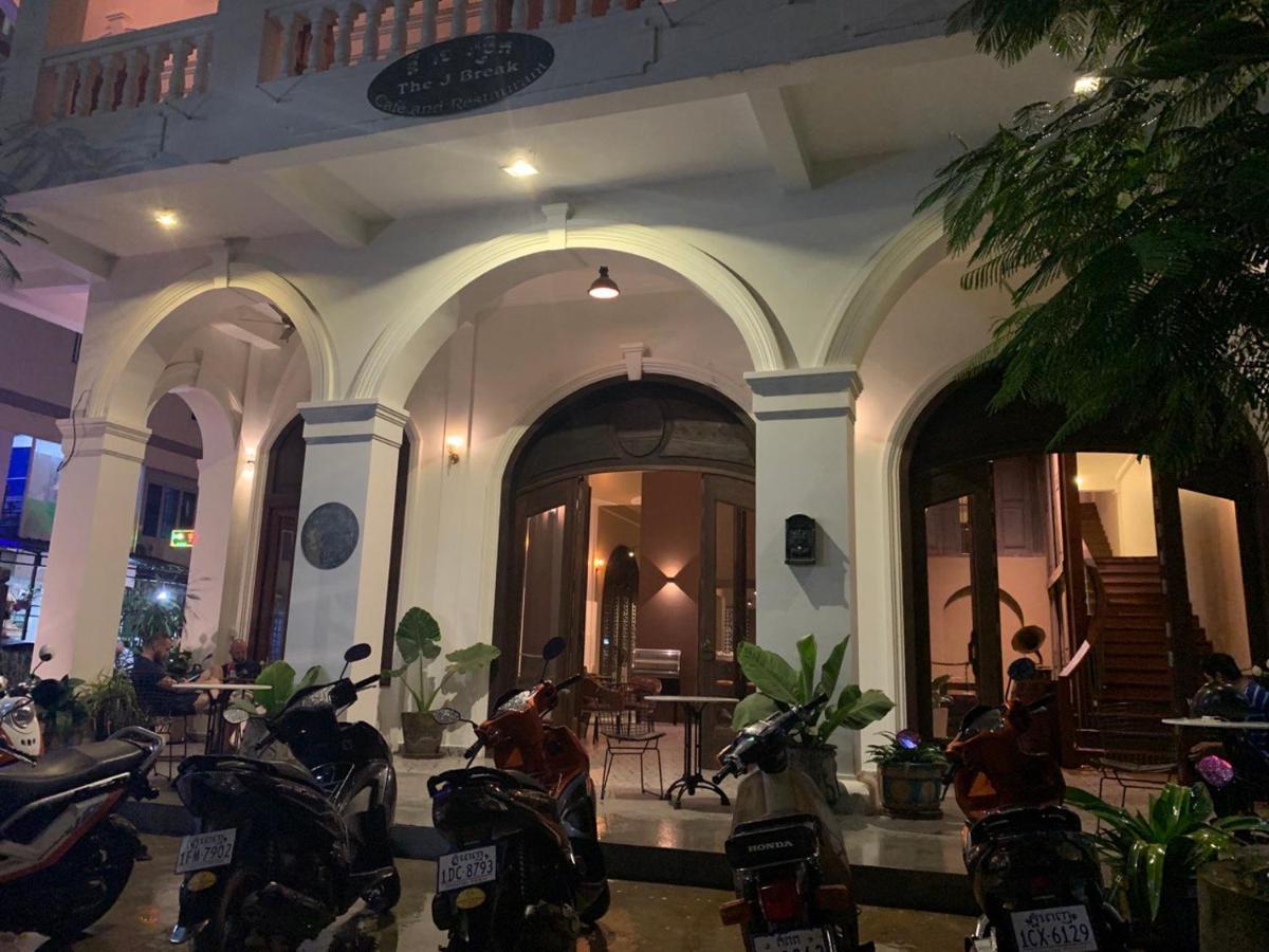 The J Break Boutique Kampot Exterior foto