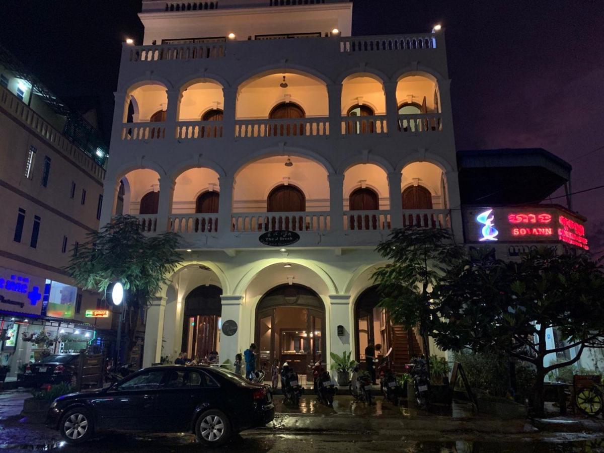 The J Break Boutique Kampot Exterior foto