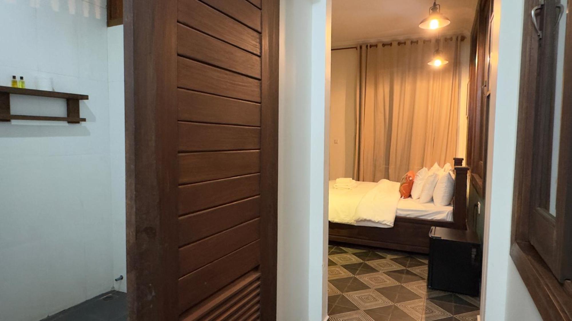 The J Break Boutique Kampot Exterior foto